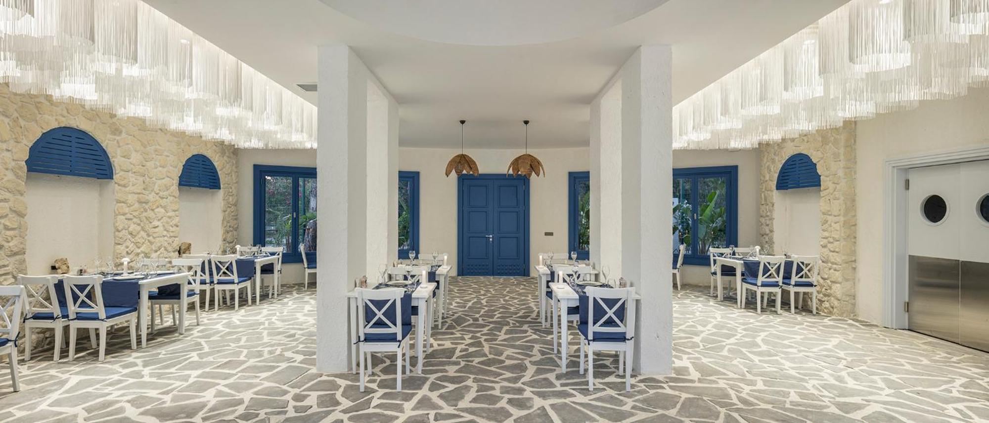 Berry Blue Hotels Sidé Extérieur photo