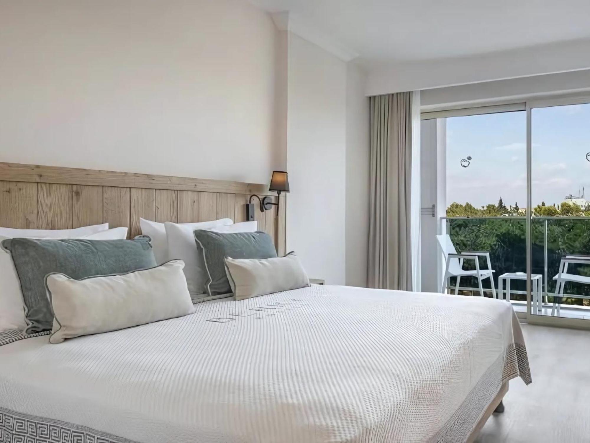Berry Blue Hotels Sidé Extérieur photo